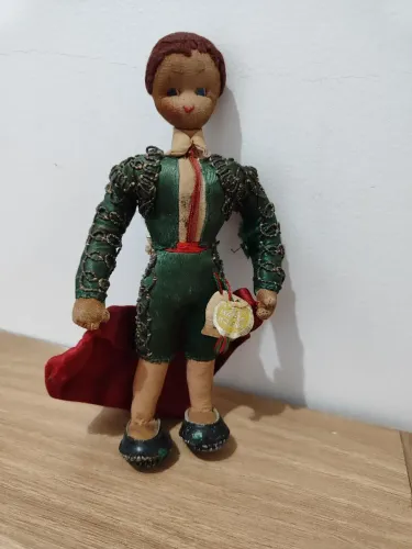 Boneco antigo