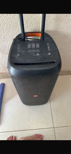 Caixa de som JBL 310 party Box