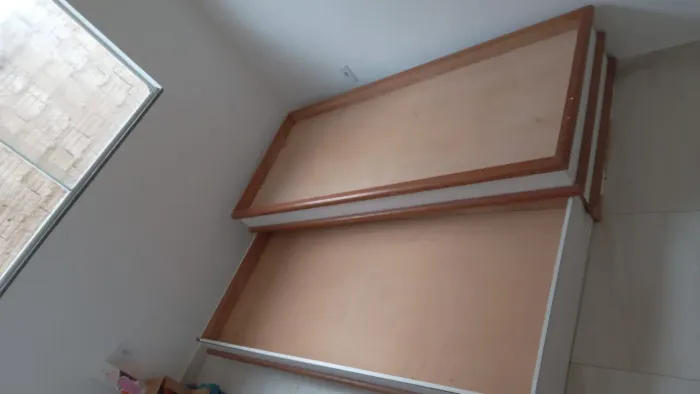 Vende se Cama com puxador 2 em 1 