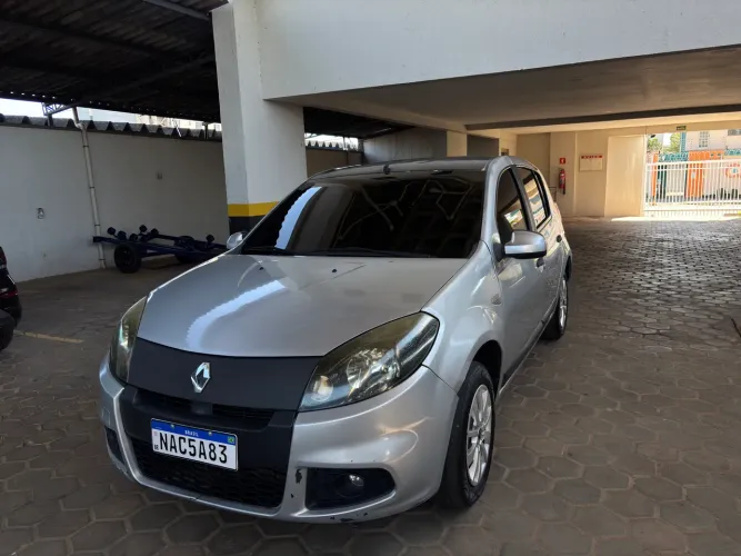 Renault Sandero Expression Hi-flex 1.6 8V 5P 2013