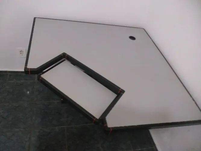 Mesa escrivaninha