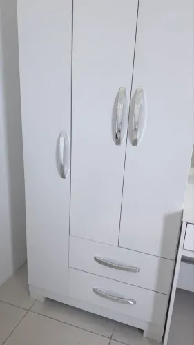 Armário multiuso