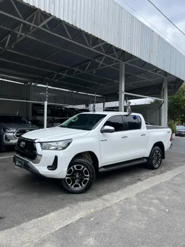 Toyota Hilux CD SRV 4X4 2.8 TDI Diesel Aut. 2021