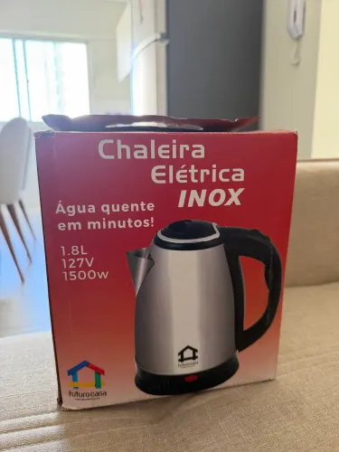 Chaleira elétrica nova 