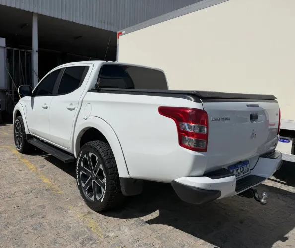 Mitsubishi L200 Triton Sport GLS 2.4 CD Diesel Aut. 2023