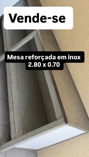 Mesa grande inox para cozinha