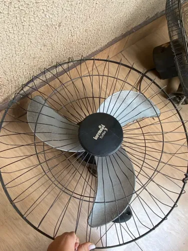 ventilador de parede usado