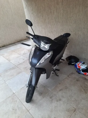 Vendo biz 125 2023