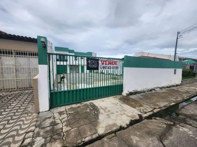 Casa à venda em rua pública, SALGADO FILHO, Aracaju, SE