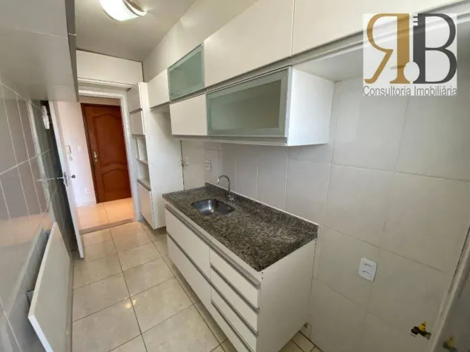 Apartamento com 3 dormitórios para alugar, 78 m² por R$ 2.000/mês - Taquara - Rio de Janei