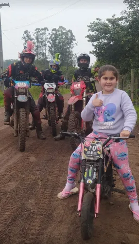 Aceito troca em pônei