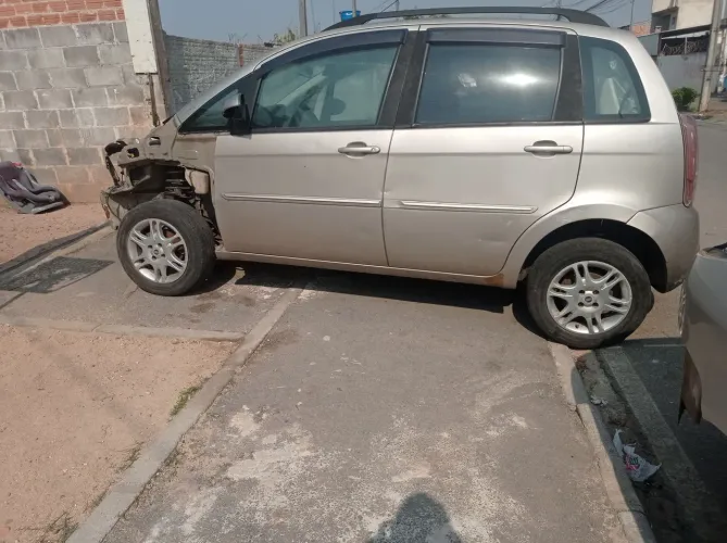 Portas Fiat Idea 