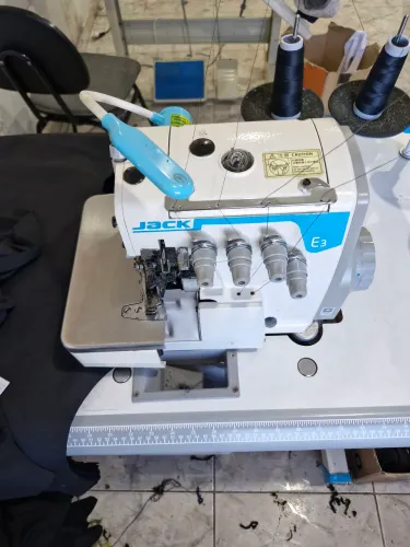 Maquina overlock ponto cadeia direct drive 
