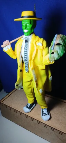 Action figure the mask