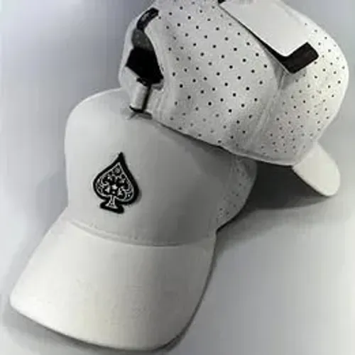BONÉ ESPADAS BRANCO