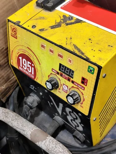 Máquina de solda MiG MAG TIG