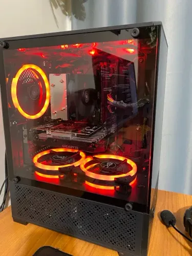 PC Gamer - I5 9400F 16gb RAM ddr4 GTX1650 (possivel defeito na gpu) (sem ssd/hd)