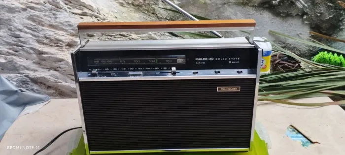 Rádio transglobe Ford Philco funcionando