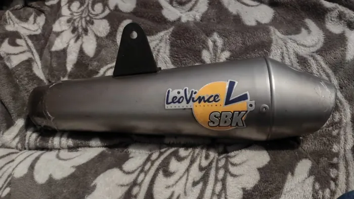 Ponteira Escape Universal Leo Vinci SBK