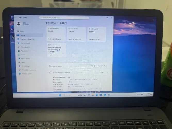 Notebook Samsung E30 i3 7ª Geração, SSD 240 GB - Fácil upgrade