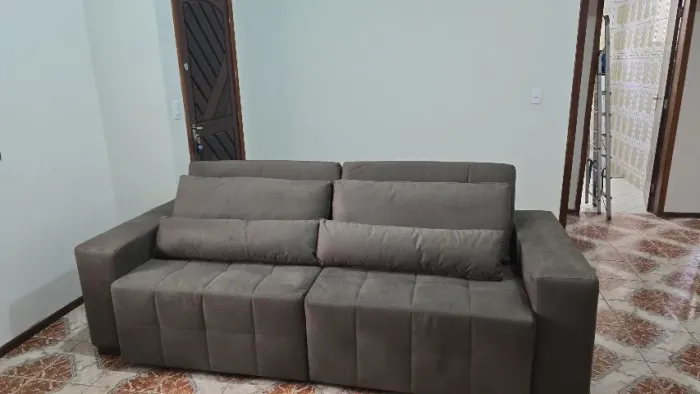 Sofá 2,50 2 lugares retrátil cama