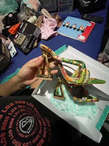 Ganhei de presente nunca usado não é do meu tamanho e meu papel de troca expirou