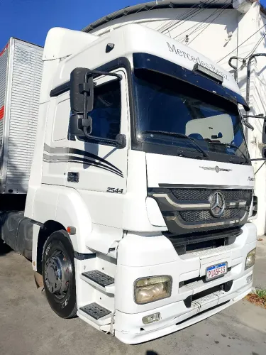 Mercedes-Benz MB 2544
