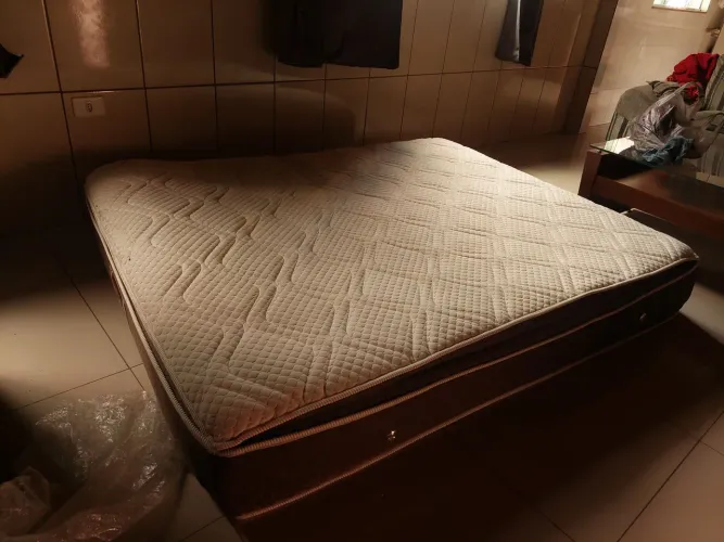 Colchão Queen
