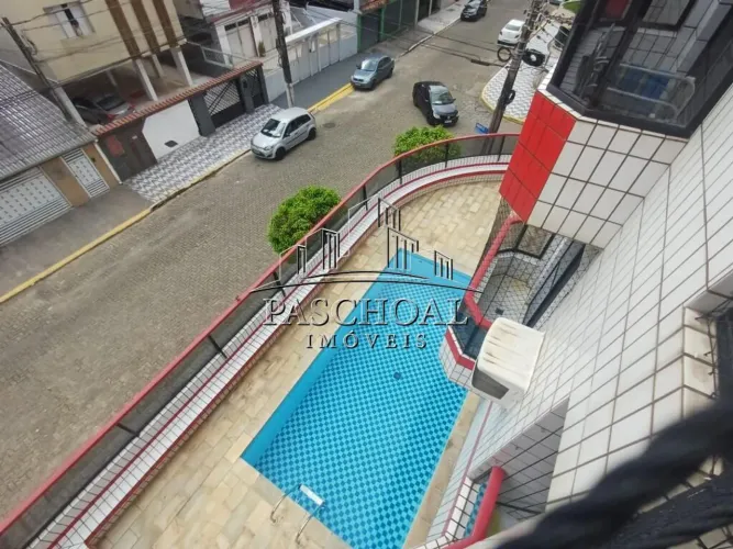 APARTAMENTO GUILHERMINA 2 QUARTOS, 1 SUITE, PISCINA E SACADA.