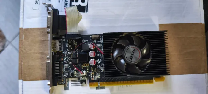 Placa de vídeo geforce gt610 2gb