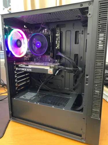 PC Gamer / Trabalho - Ryzen 5 5500 + GTX 1650 4GB