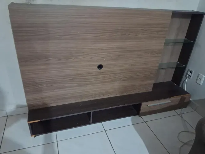 Painel com poucas marcas de uso 250.