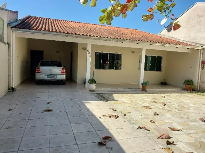 Casa a venda