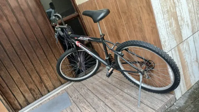 Bicicleta - Flash - CAIRU (18 marchas)
