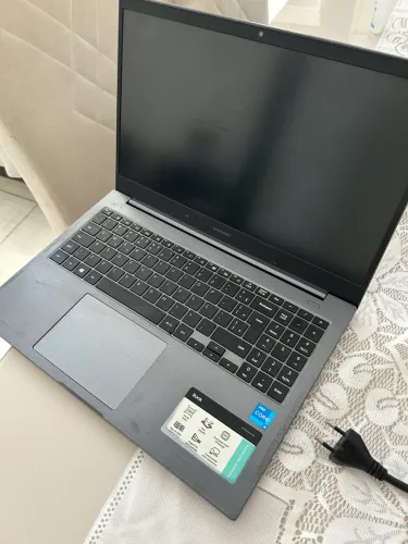 Notebook Samsung book I5 