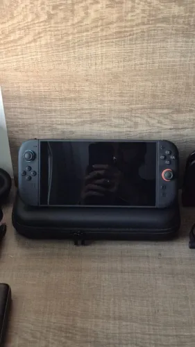 Nintendo Switch 2 - Completo e em otimo estado+ Acessórios +Jogos Fisicos