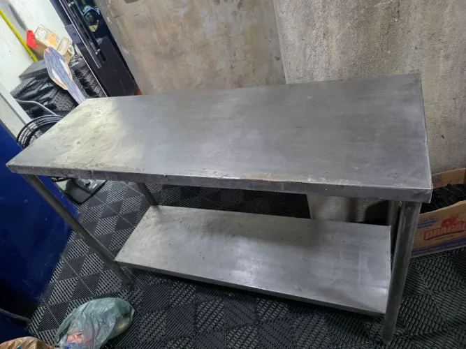 Mesa de inox