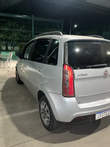 Fiat Idea Attractive 1.4 Fire Flex 8V 5P 2013