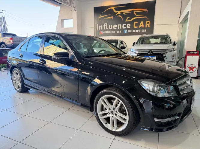 Mercedes-Benz C-200 CGI Sport 1.8 TB 16V 184cv Aut. 2014