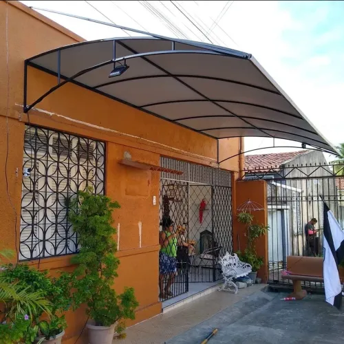 Fabricação toldo, garagem, disciplinador