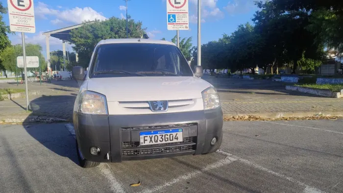 Peugeot Partner Furgão 1.6 16v/ 1.6 16V Flex 3P 2020