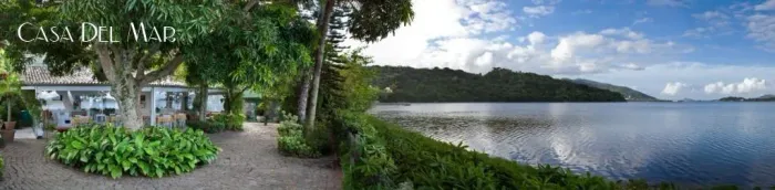Casa à Venda, Beira da Lagoa da Conceição - Florianópolis / SC