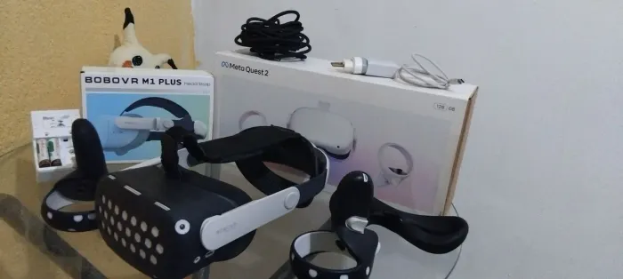 Meta quest 2 + bobovr + cabo de 5M + pilha recarregável e carregador
