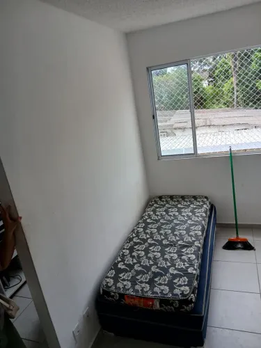 Cama e colchão ( usados )