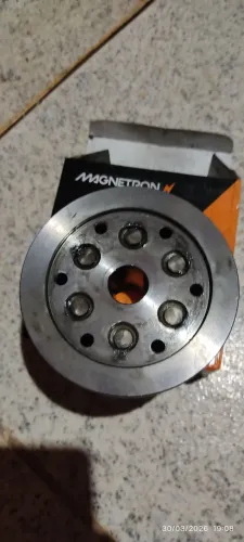 Vende-se volante magnetico de cg 150 2007
