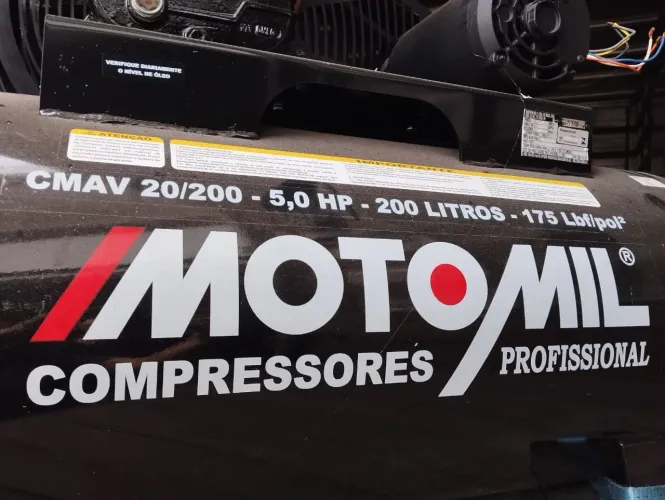 Vendo compressor nunca utilizado 