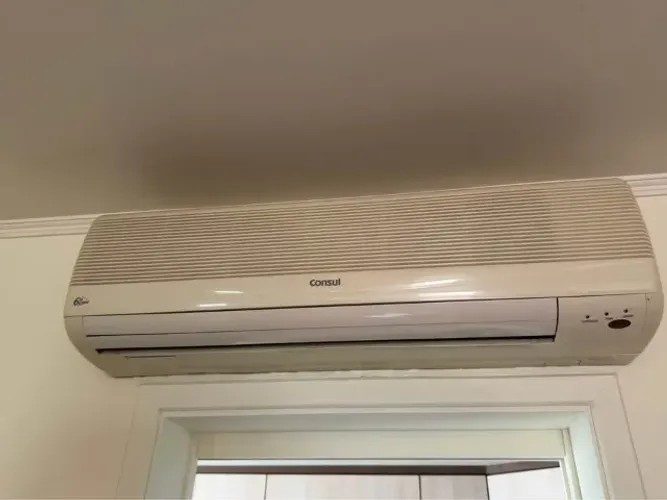 Ar condicionado Consul 18000 btus quente e frio 220v