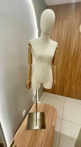 Kit Com 3 Manequins