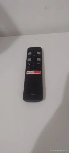 TV TCL 43 polegadas com defeito