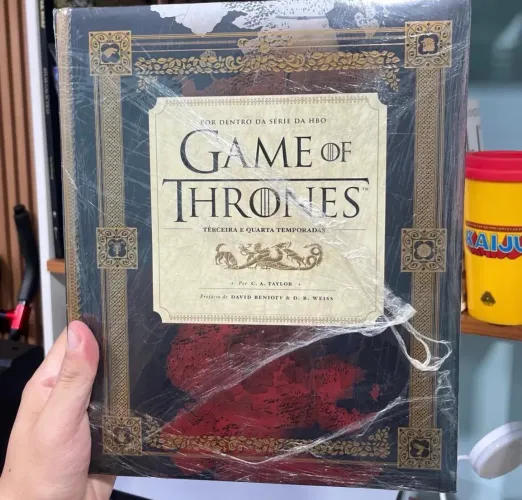 Livro Game of Thrones Edição Especial